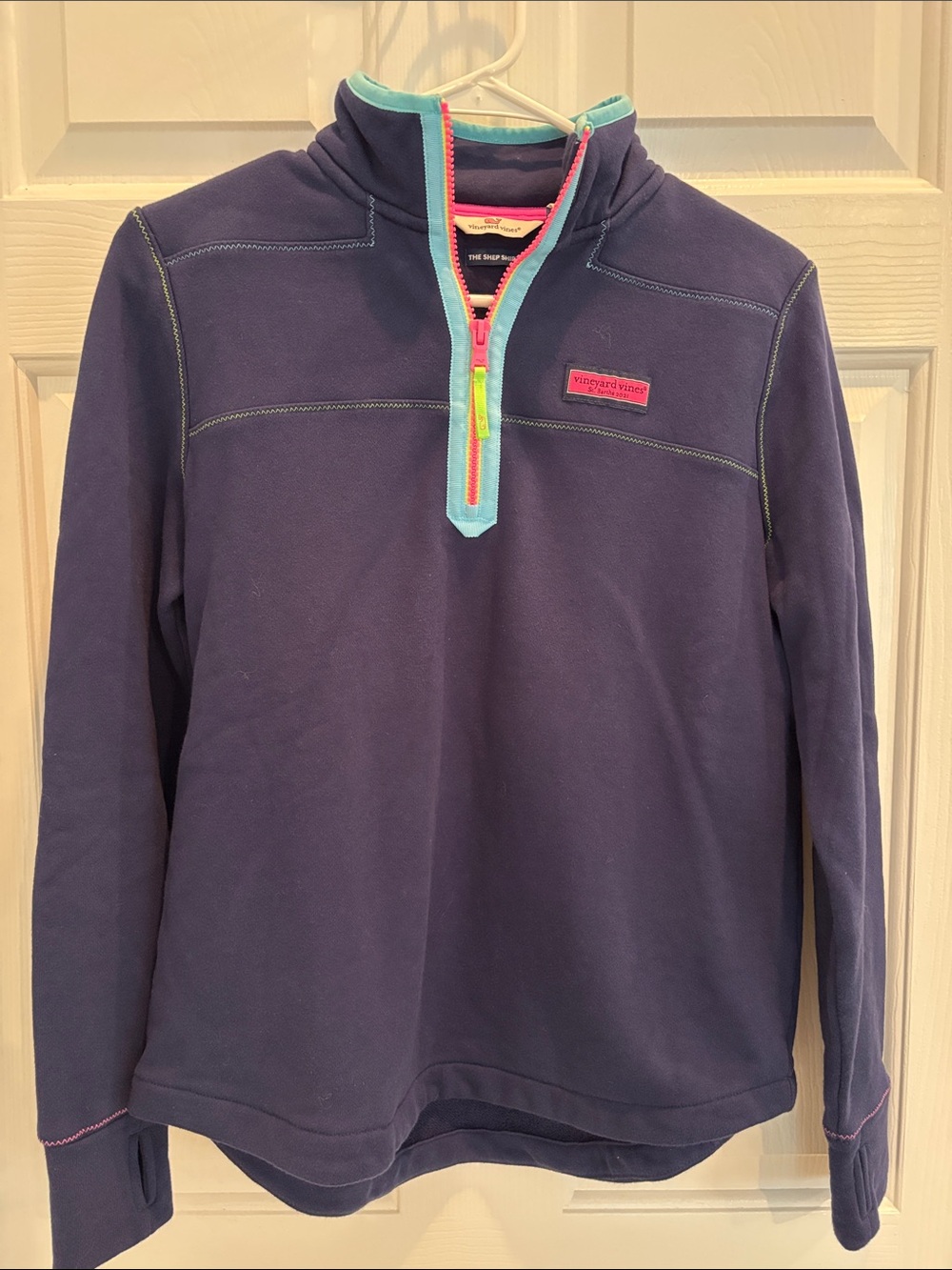 Vineyard Vines NWOT Navy Pullover with Aqua Trim and Neon Accents - Picture 1 of 4